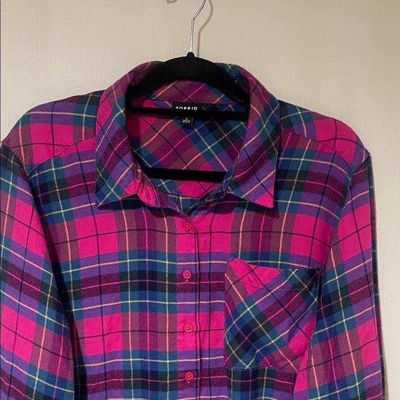 NWOT Torrid Pink Blue Plaid Button Down Shirt Very Soft To Touch Size 2/U.S. 2X - Picture 3 of 11